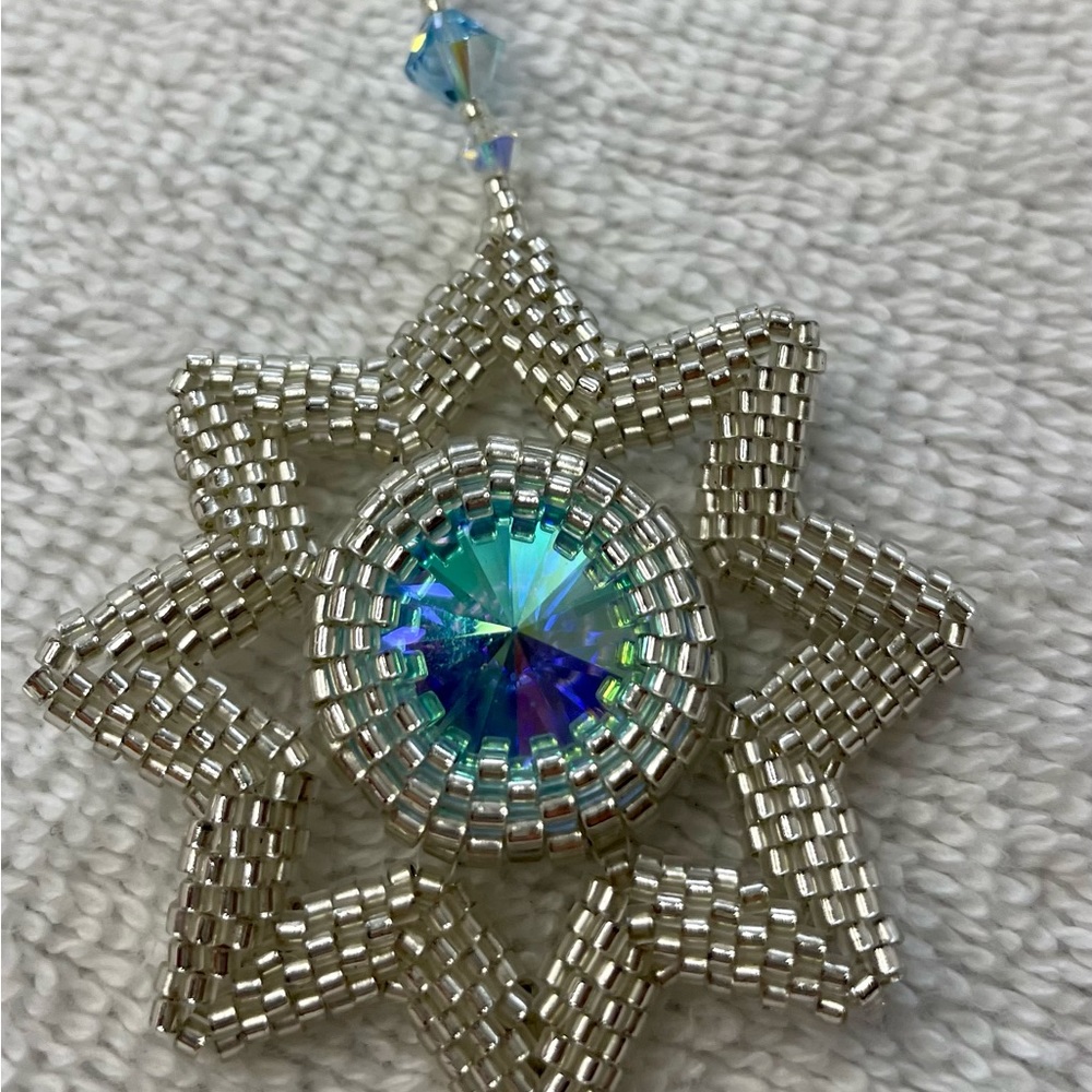Silver beaded pendant 1 Swarovski multi blue crystal a silver colored chain
